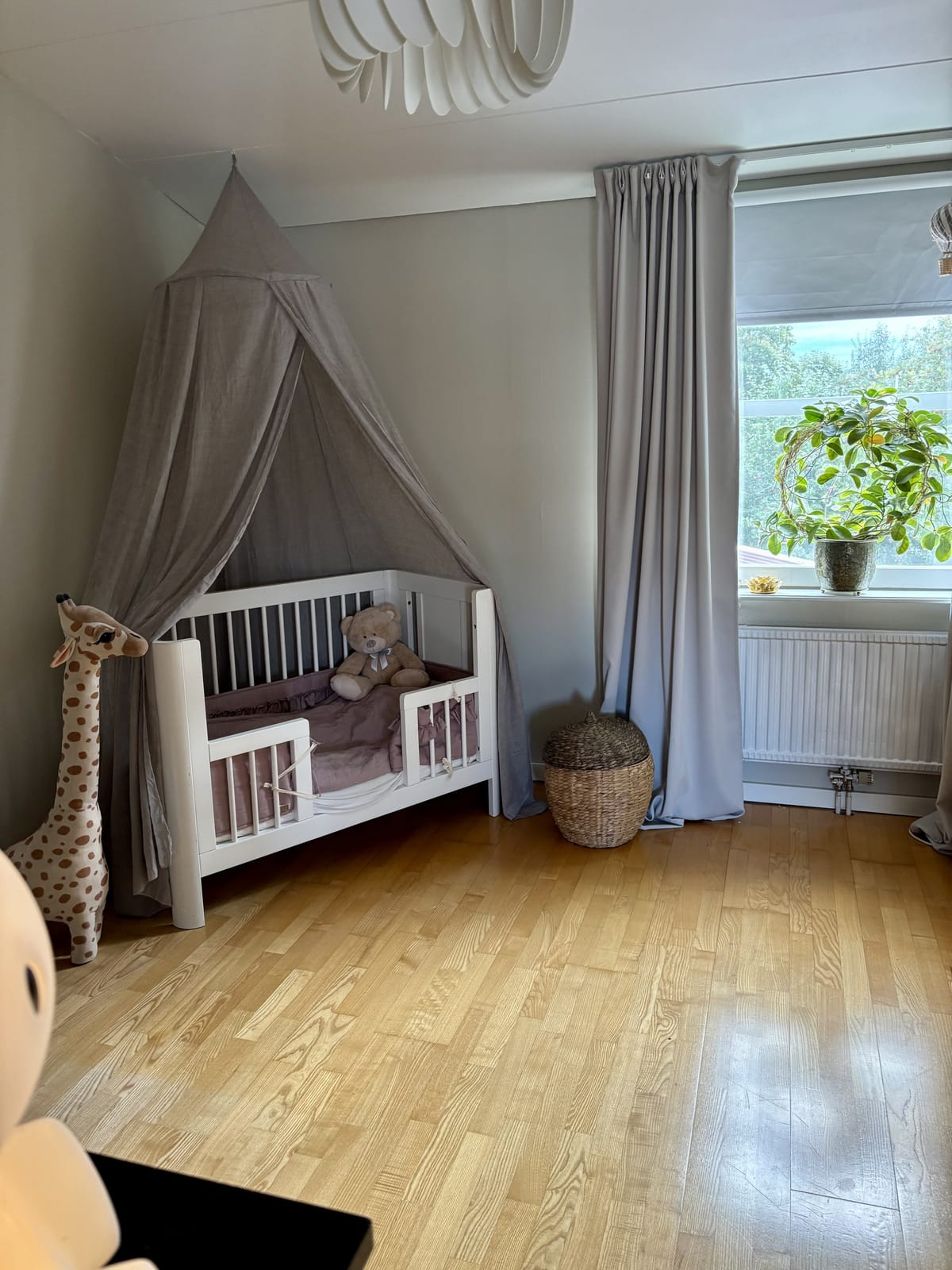 6 rok · 132 m² i Sollentuna – bild 8