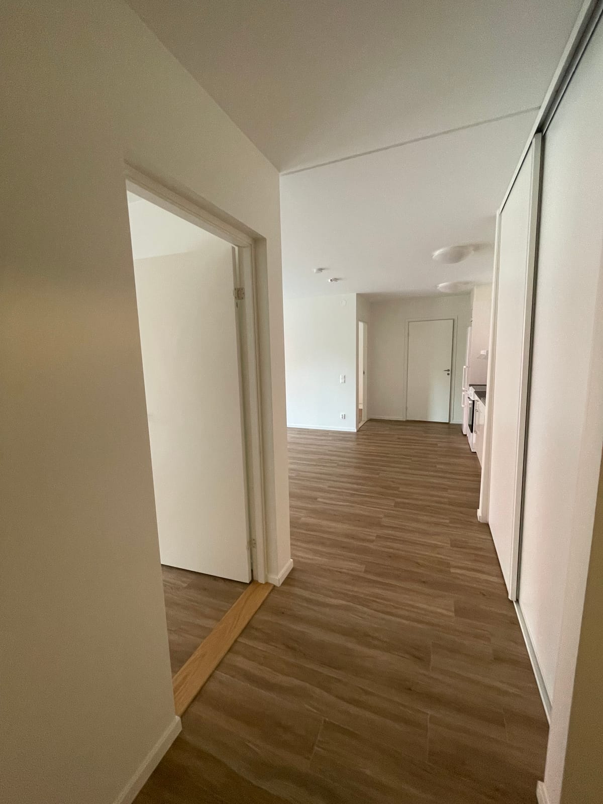 3 rok · 55 m² i Västerås – bild 9