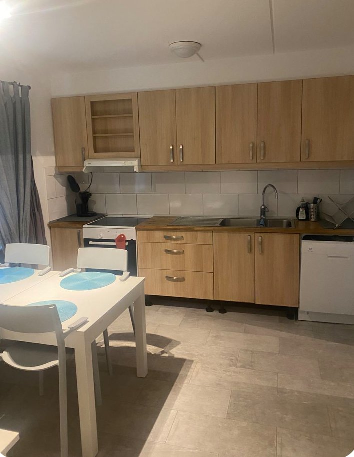9 rok · 170 m² i Kista – bild 4