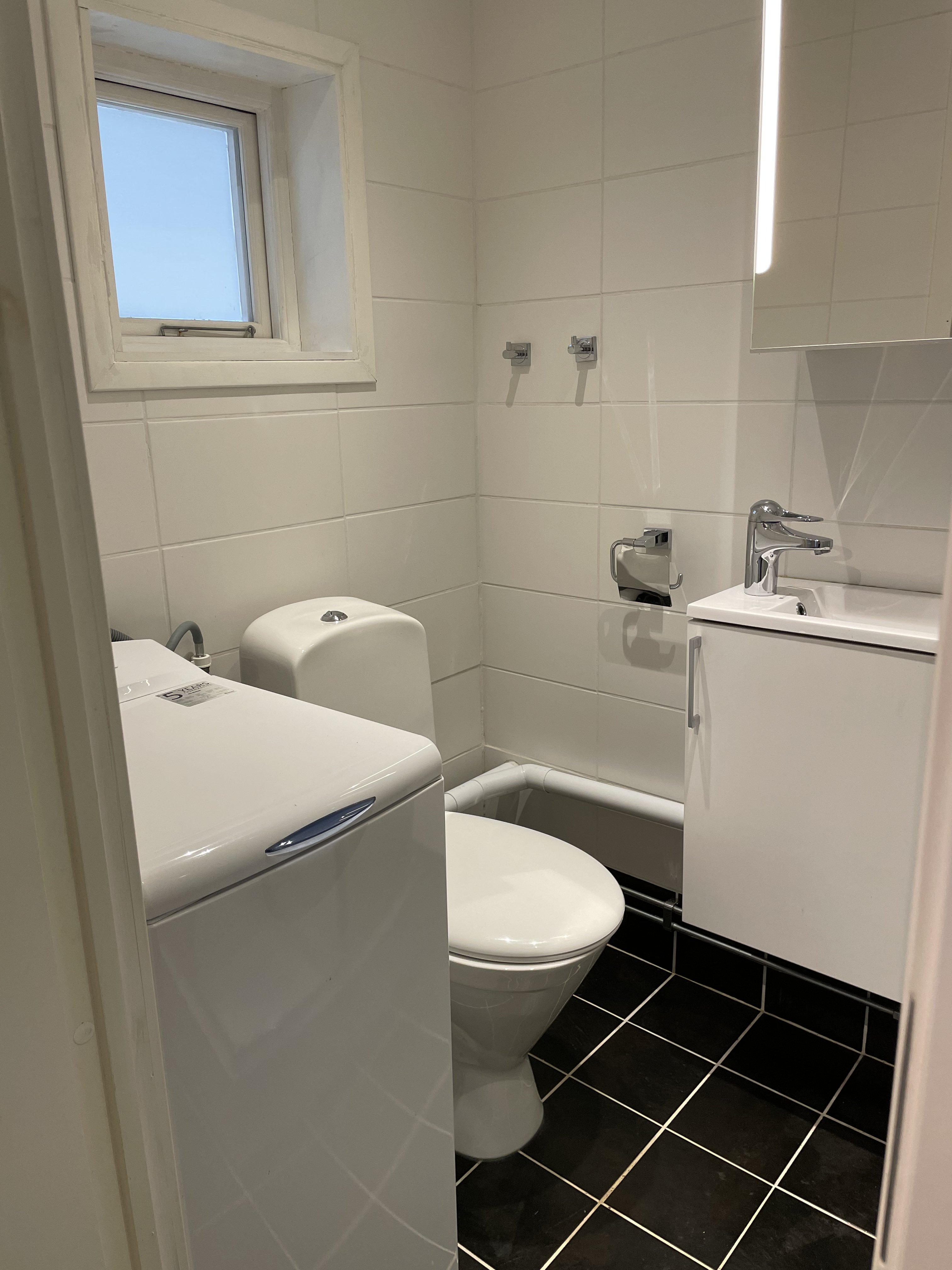 Lägenhet, 1 rooms, 30 sqm, Tyresö – bild 3