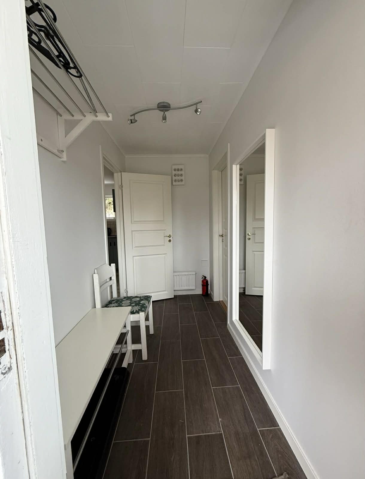 Villa/Hus, 4 rooms, 100 sqm, Hallstavik – bild 3