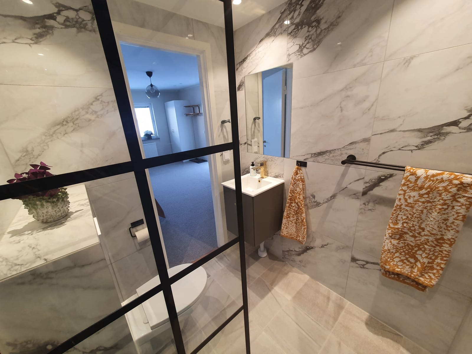 2 rok · 30 m² i Saltsjöbaden – bild 2