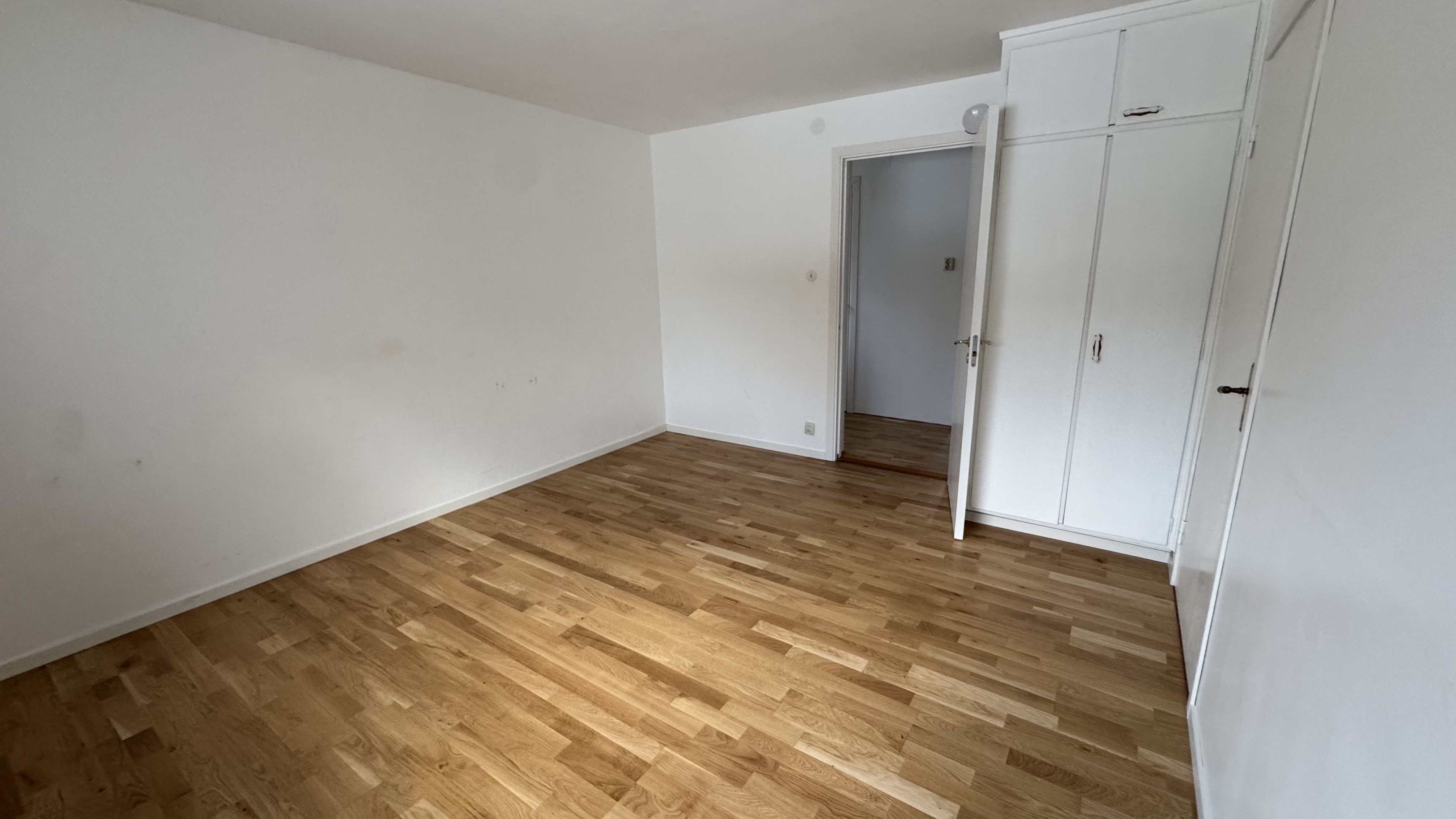 Lägenhet, 2 rooms, 100 sqm, Göteborg – bild 3