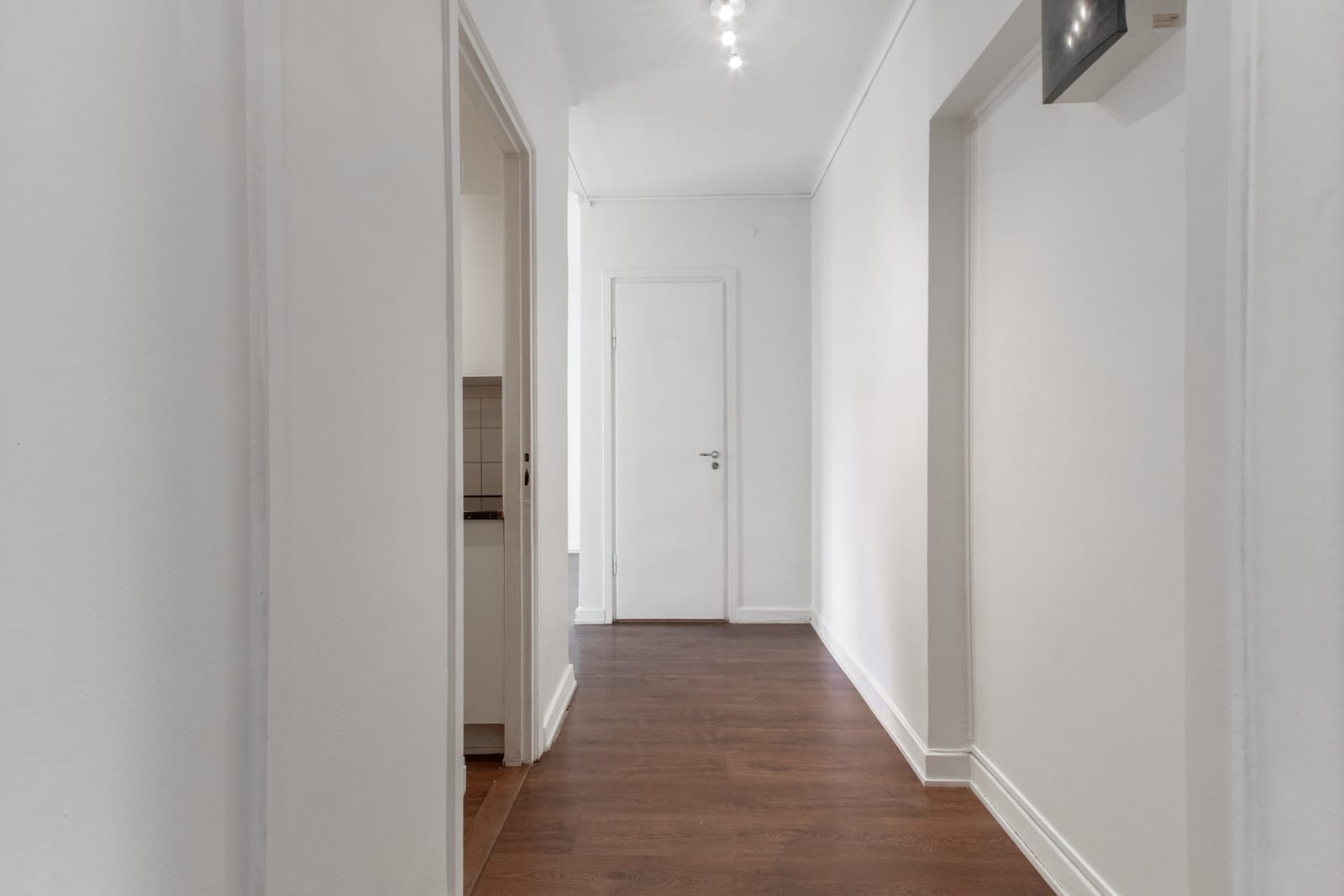 2 rok · 31 m² i Södertälje – bild 17