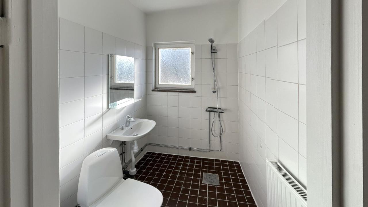 2 rok · 65 m² i Rosenfors – bild 3