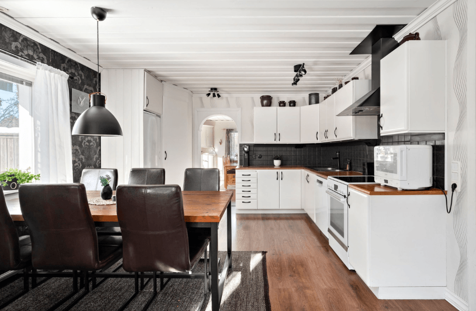 6 rok · 196 m² i Ursviken – bild 2