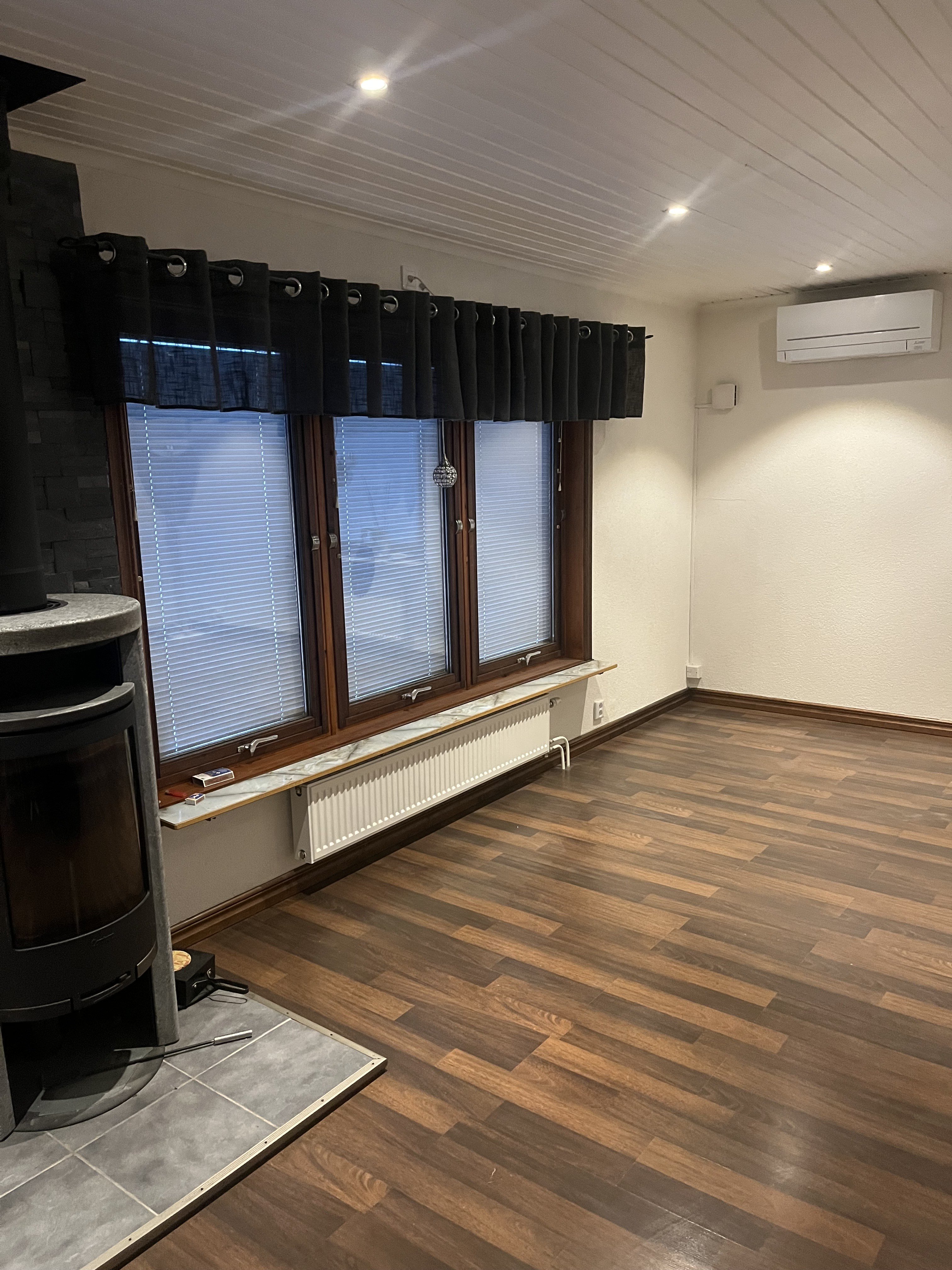 Villa/Hus, 5 rooms, 200 sqm, Lidköping – Lidköping