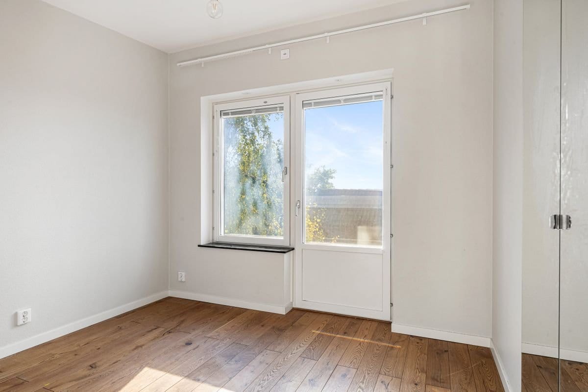 6 rok · 200 m² i Sollentuna – bild 17