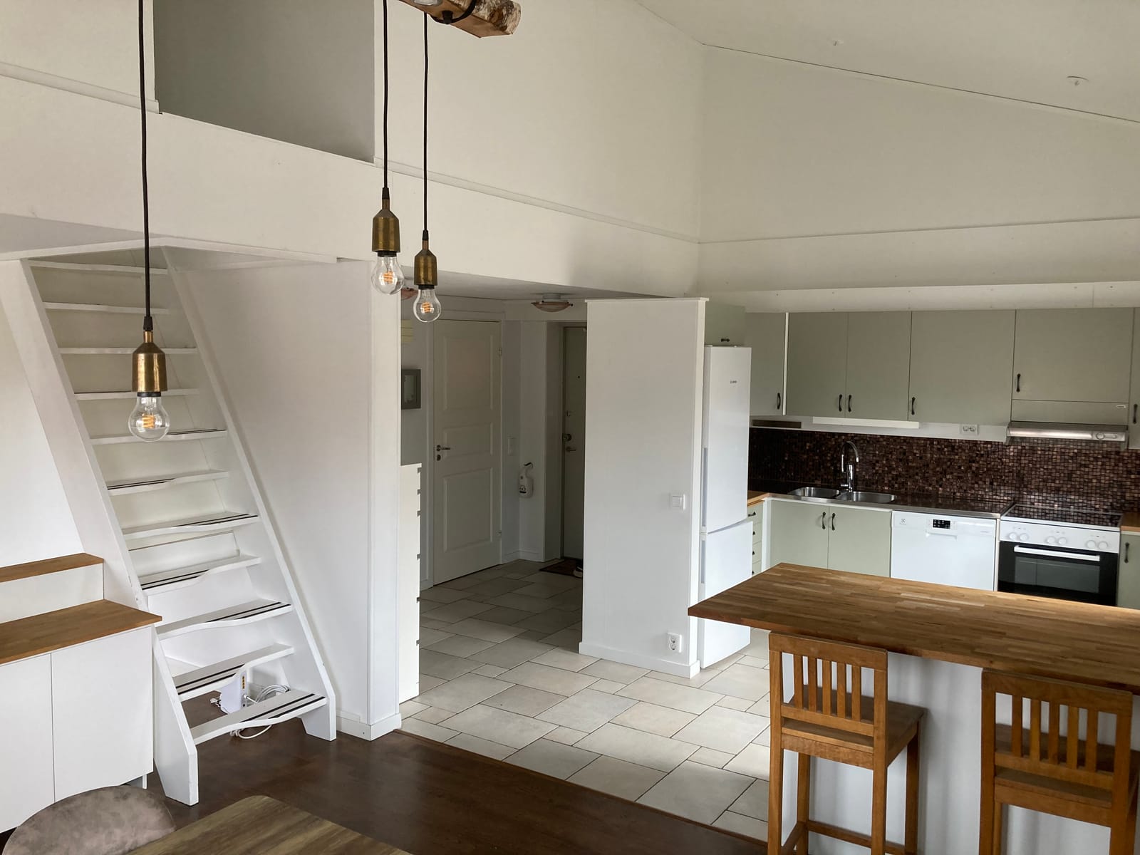 Lägenhet, 3 rooms, 63 sqm, Kungsängen