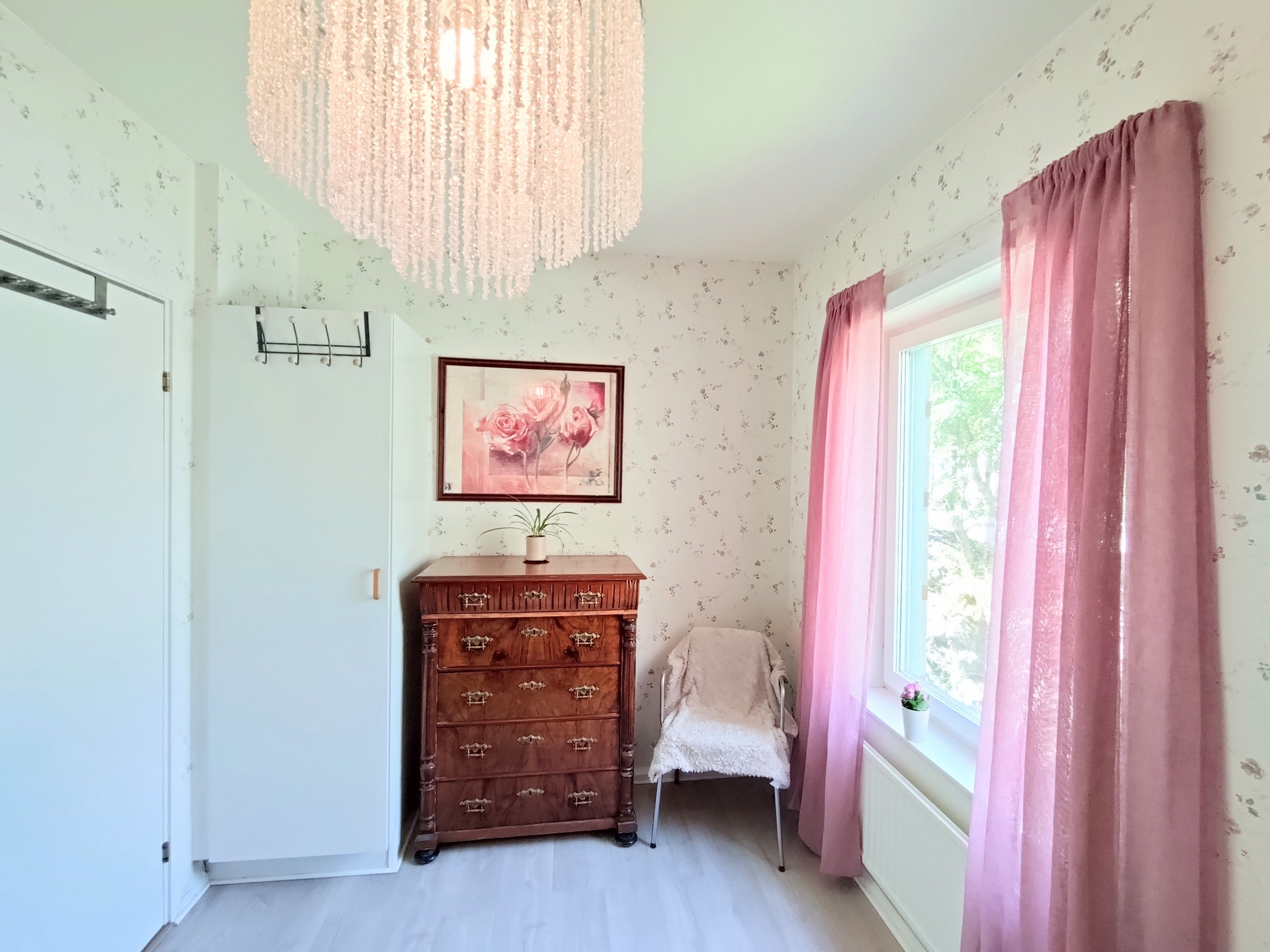 Lägenhet, 1 rooms, 10 sqm, Tyresö – bild 3