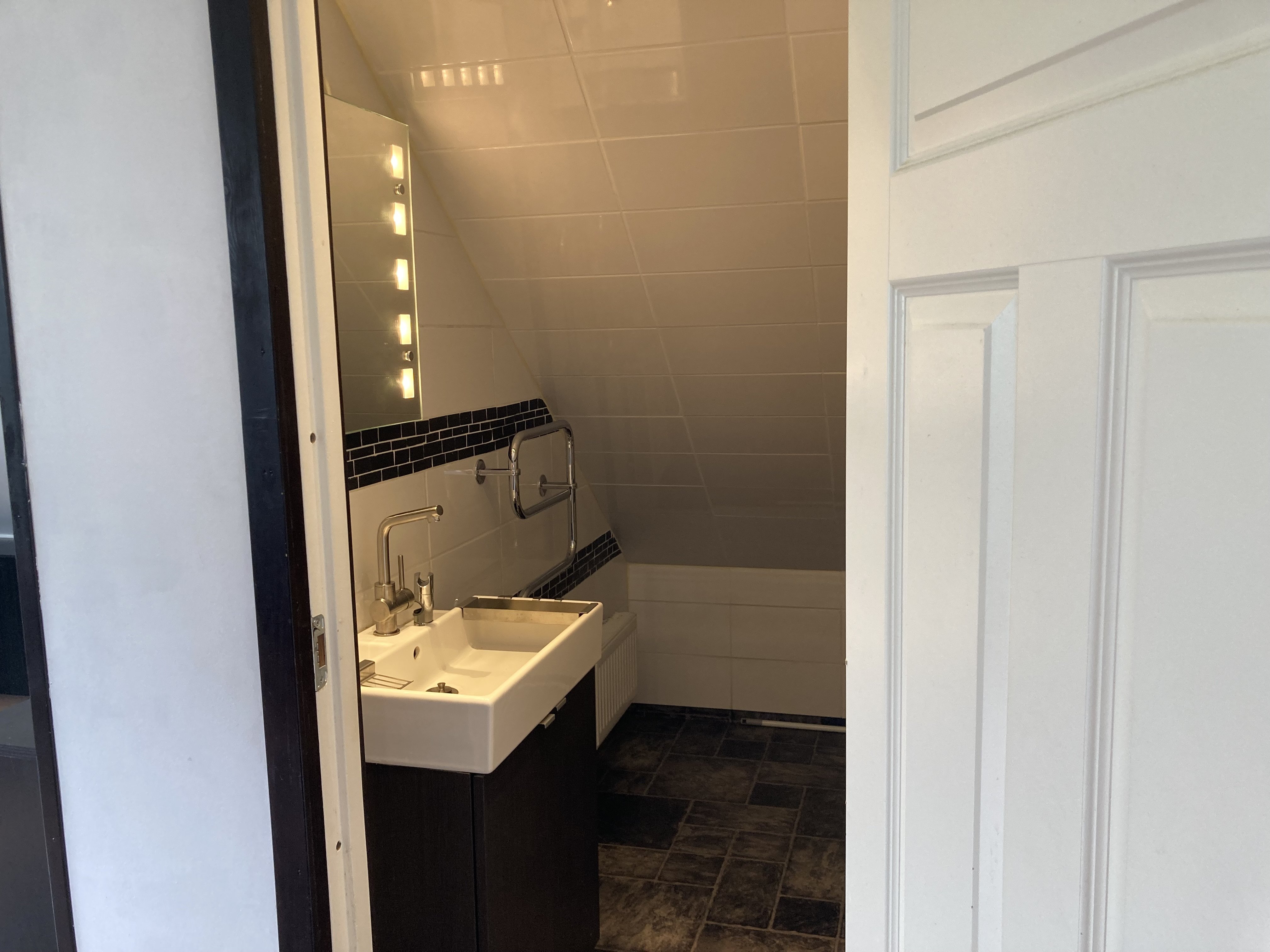 Lägenhet, 1 rooms, 33 sqm, Tyresö – bild 6