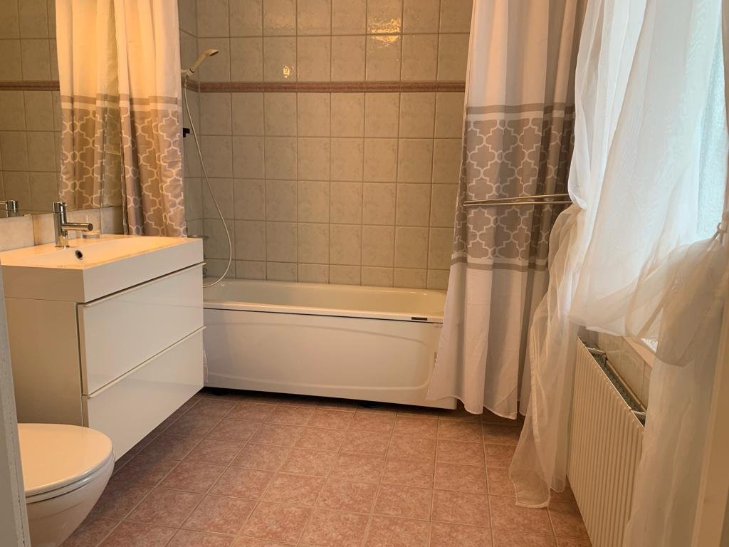 7 rok · 220 m² i Öjersjö – bild 9
