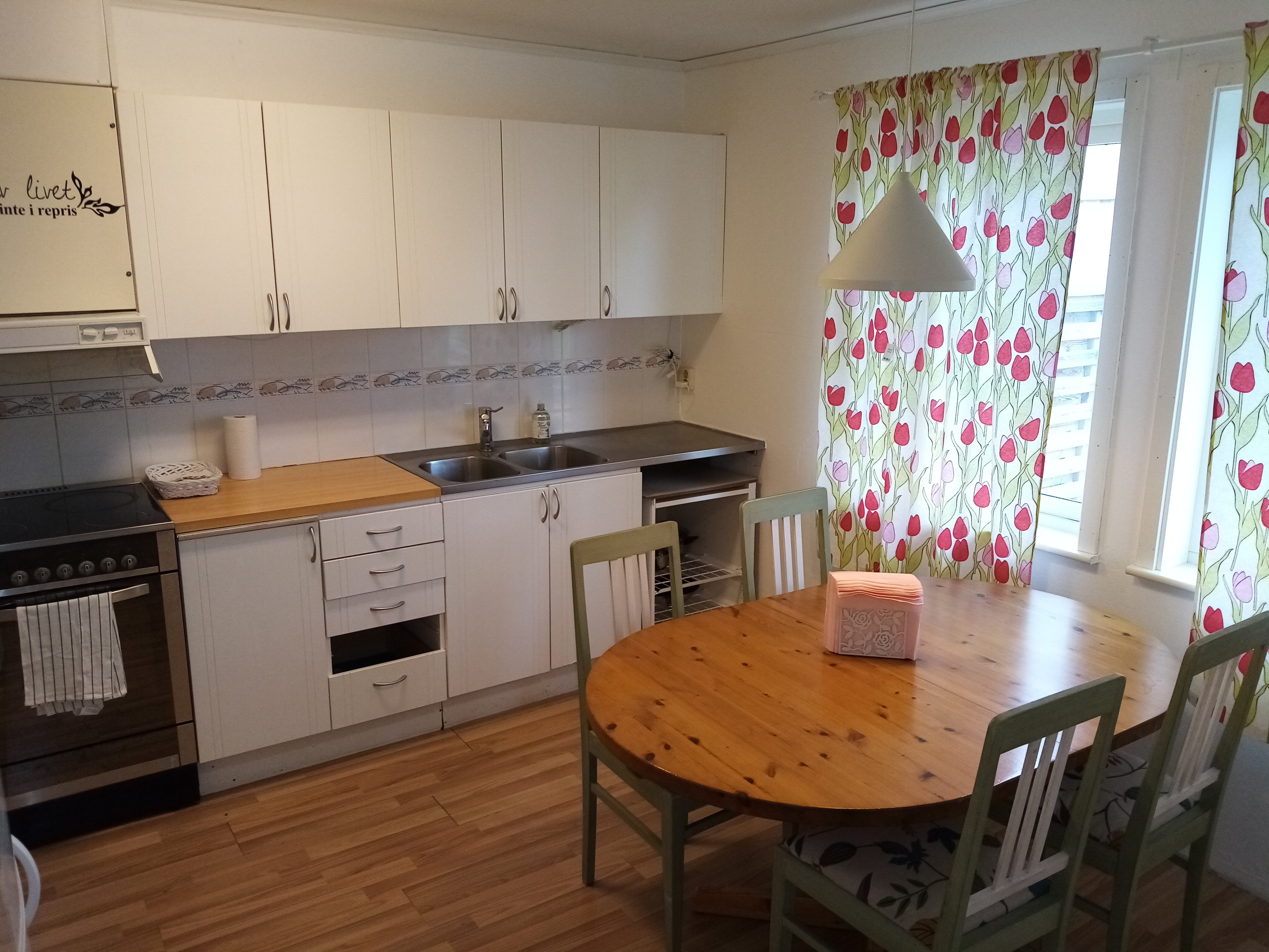Duplex, 2 rooms, 75 sqm, Nossebro – bild 4