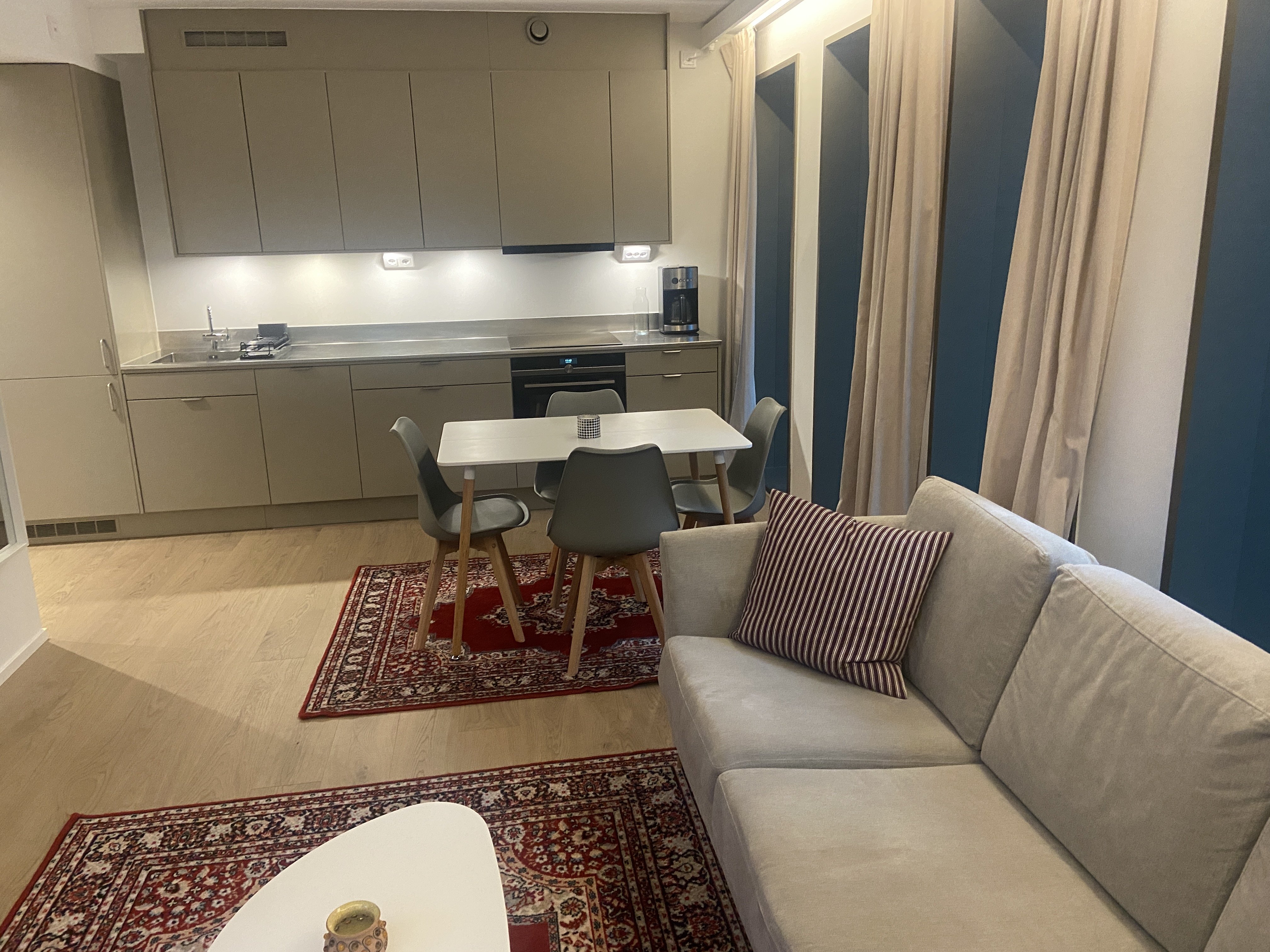 Lägenhet, 2 rooms, 41 sqm, Stockholm – bild 3