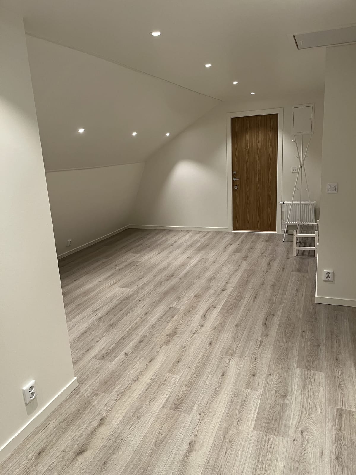 1 rok · 32 m² i Smålandsstenar – bild 2