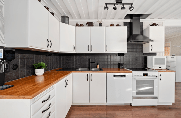 6 rok · 196 m² i Ursviken – bild 3