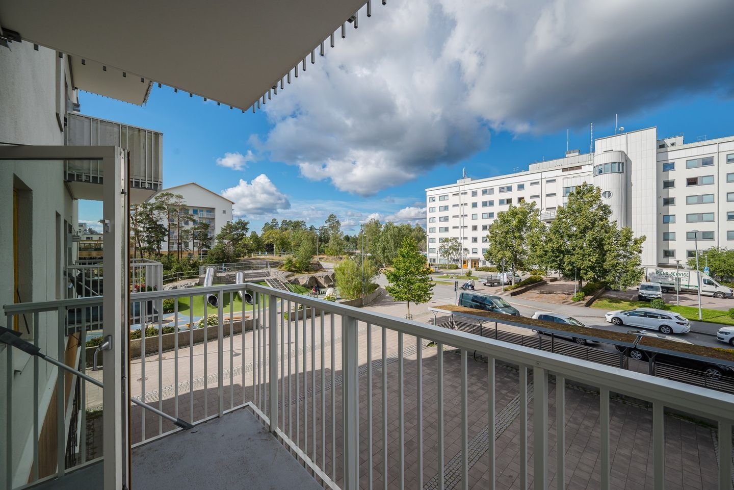 2 rok · 36 m² i Märsta – bild 10