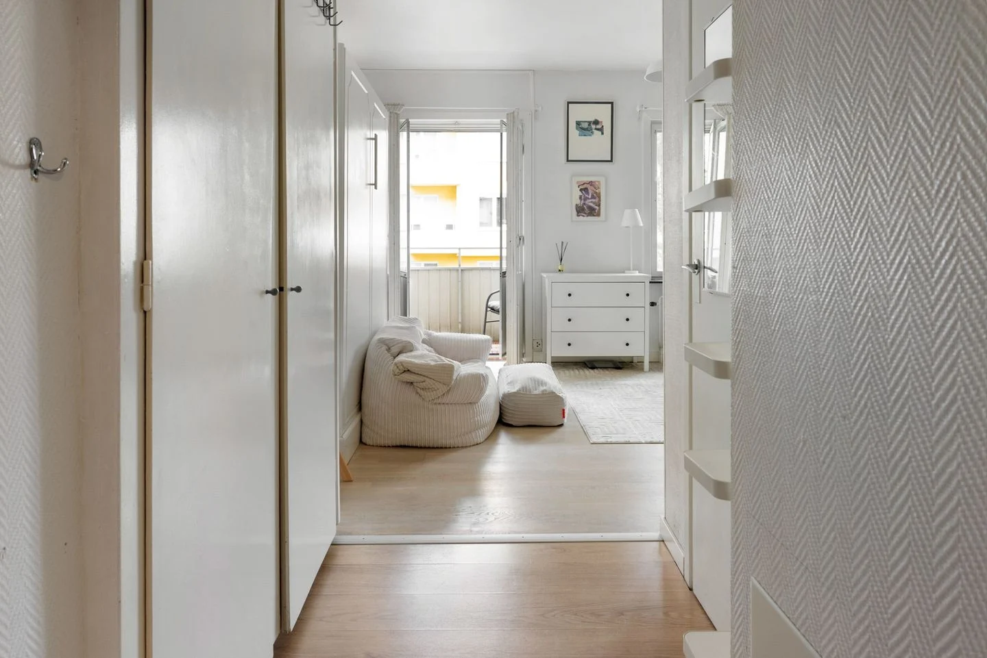 Lägenhet, 1 rooms, 25 sqm, Solna – bild 3