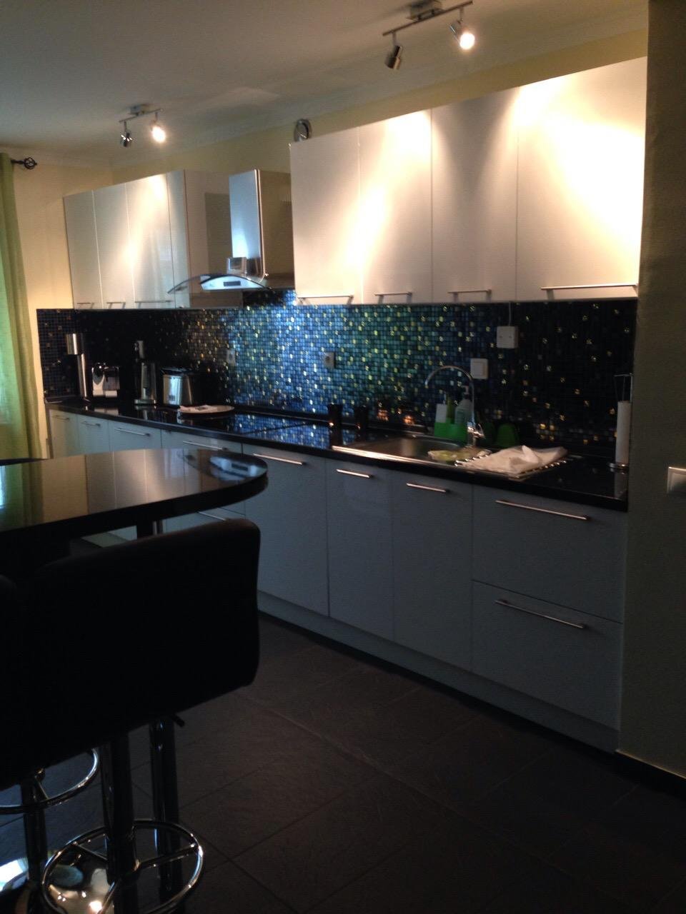 Lägenhet, 3 rooms, 90 sqm, Älta – bild 3