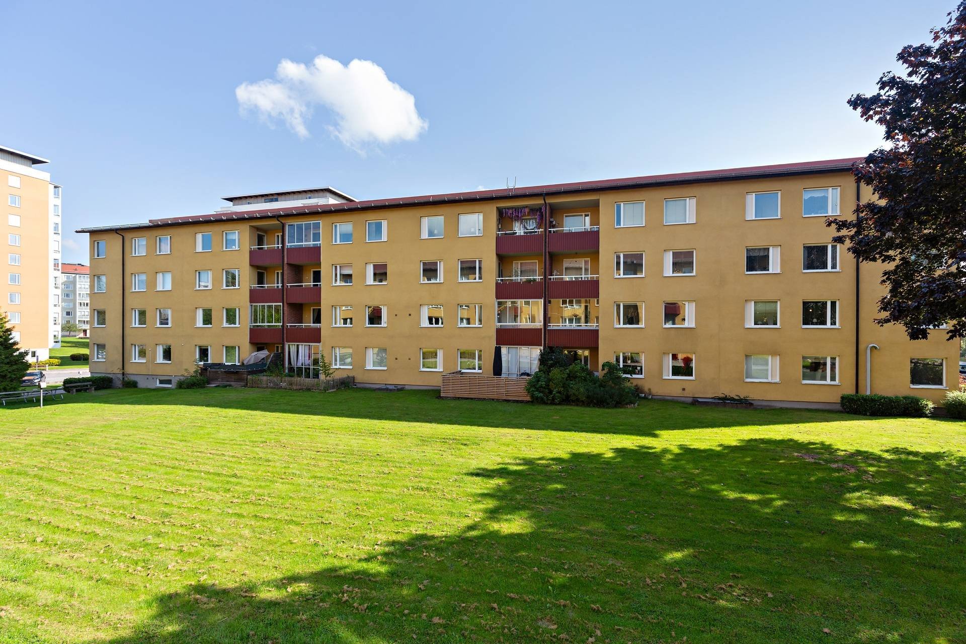 Lägenhet, 5 rooms, 79 sqm, Huddinge – Huddinge