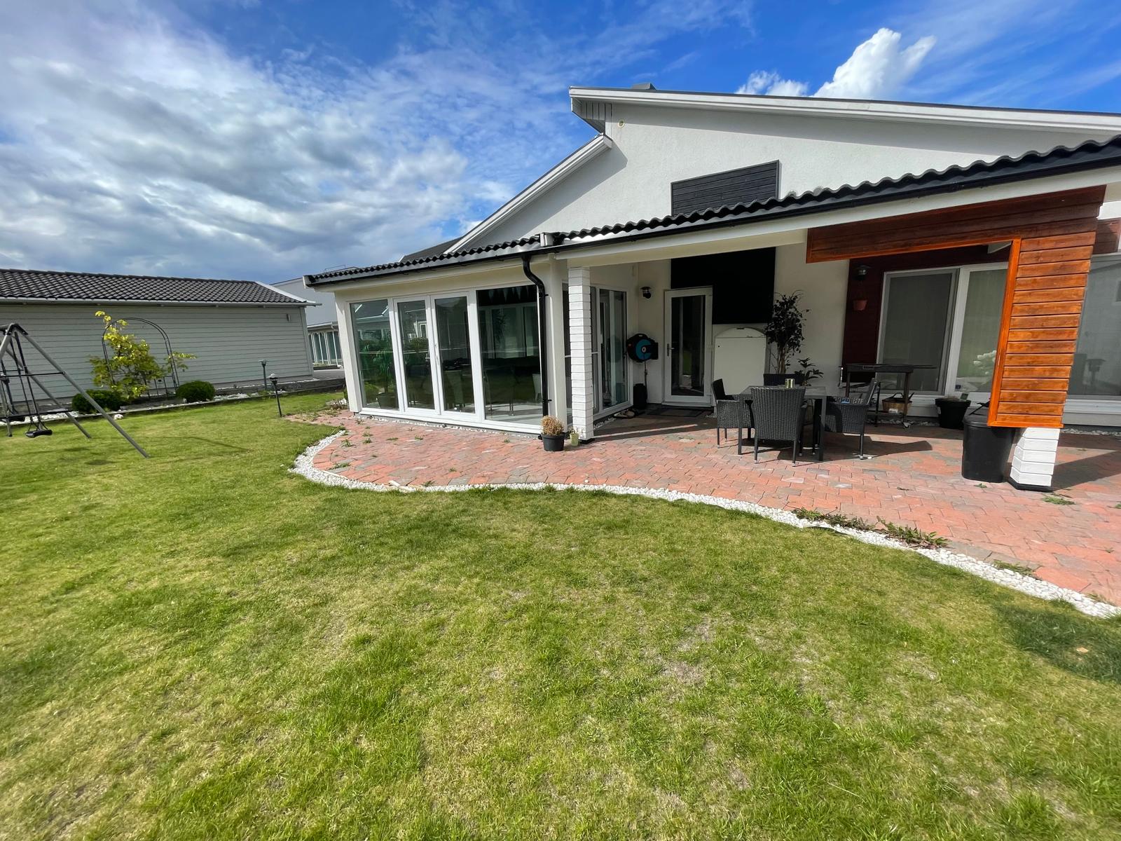 Villa/Hus, 6 rooms, 180 sqm, Södertälje