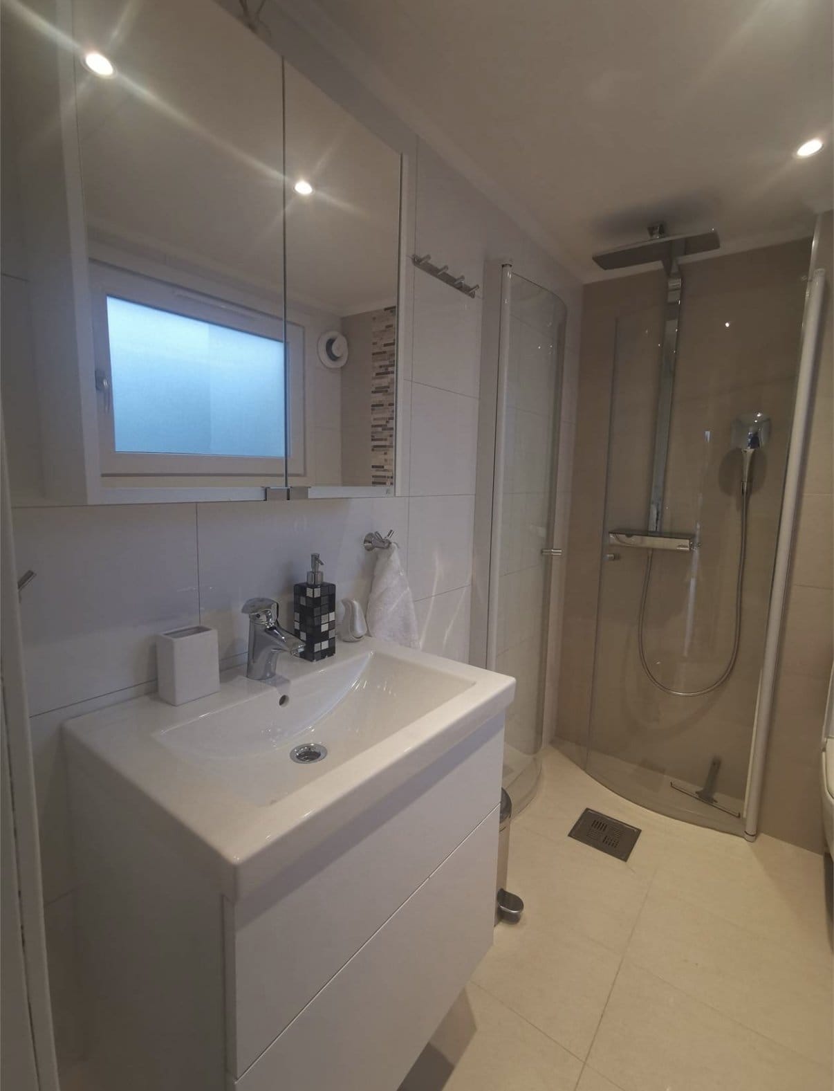 1 rok · 25 m² i Vallentuna – bild 7