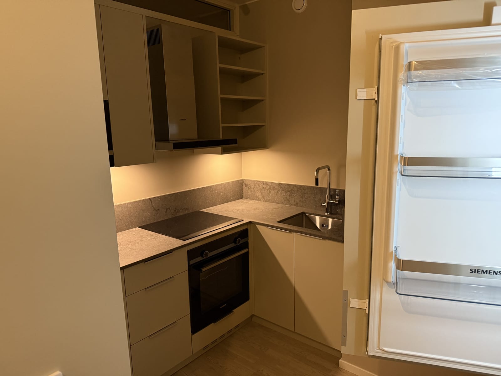 2 rok · 42 m² i Sundbyberg – bild 3