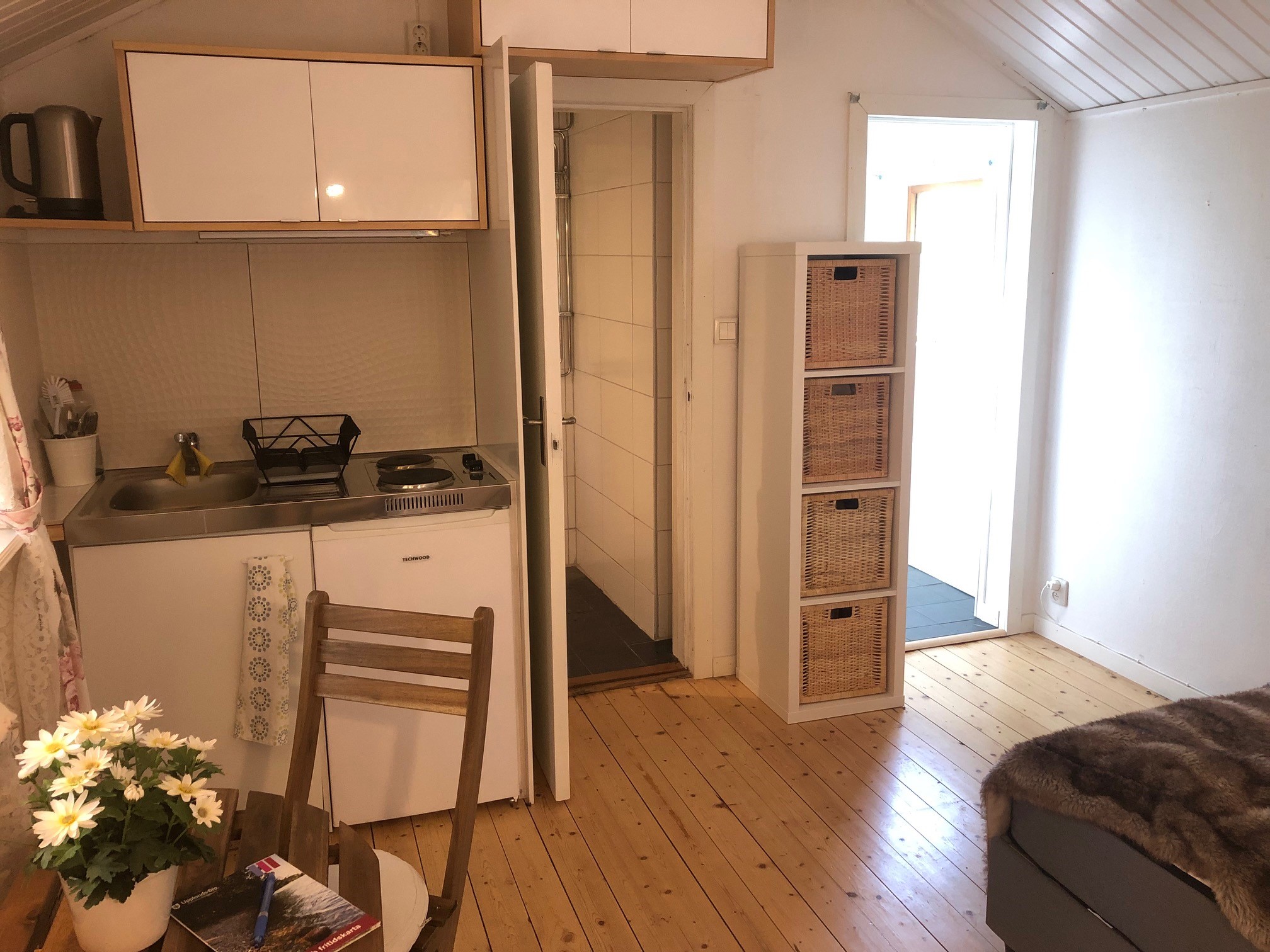 Stuga, 1 rooms, 15 sqm, Bro – bild 3