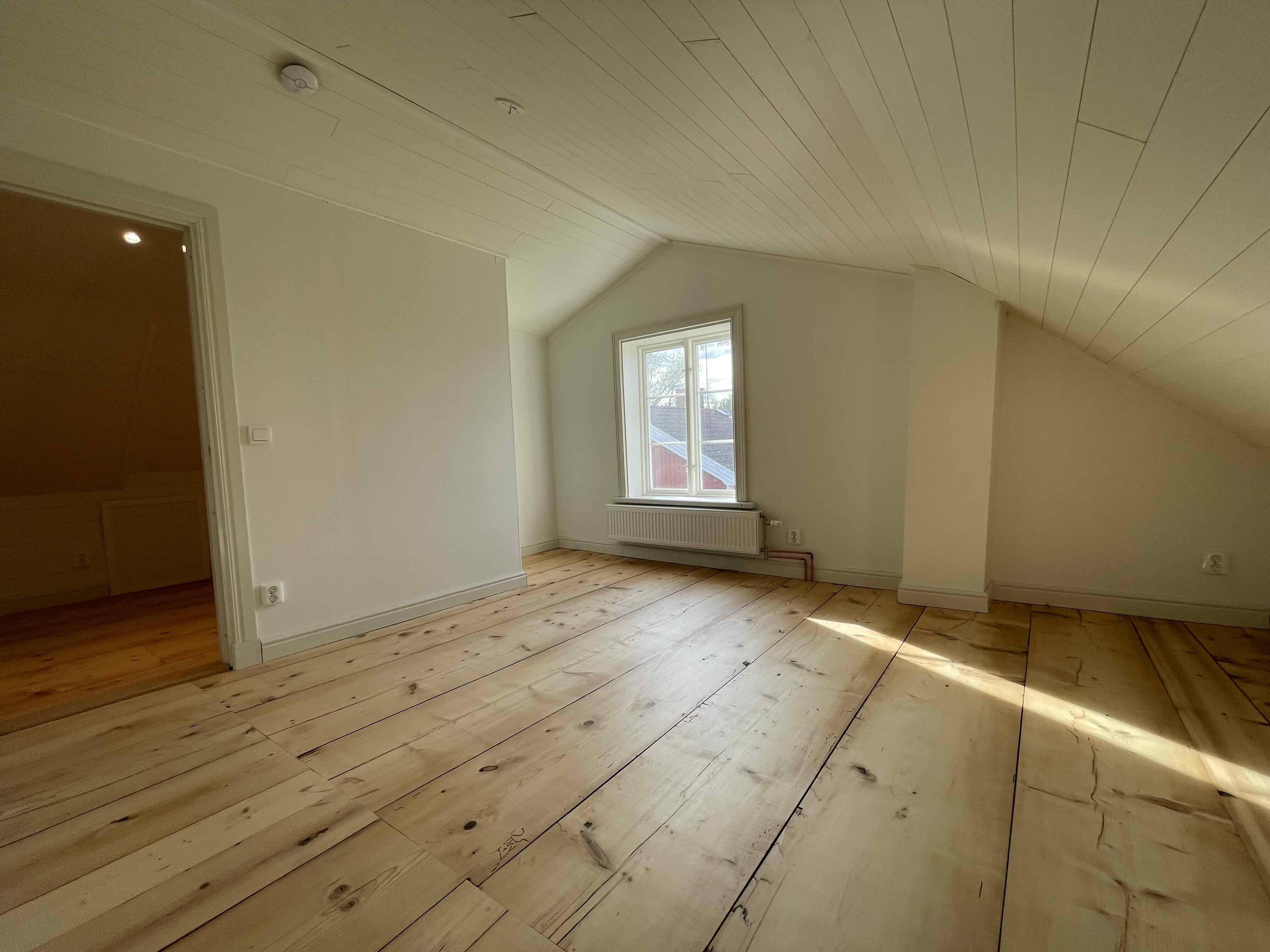 Lägenhet, 4 rooms, 200 sqm, Heby – bild 9