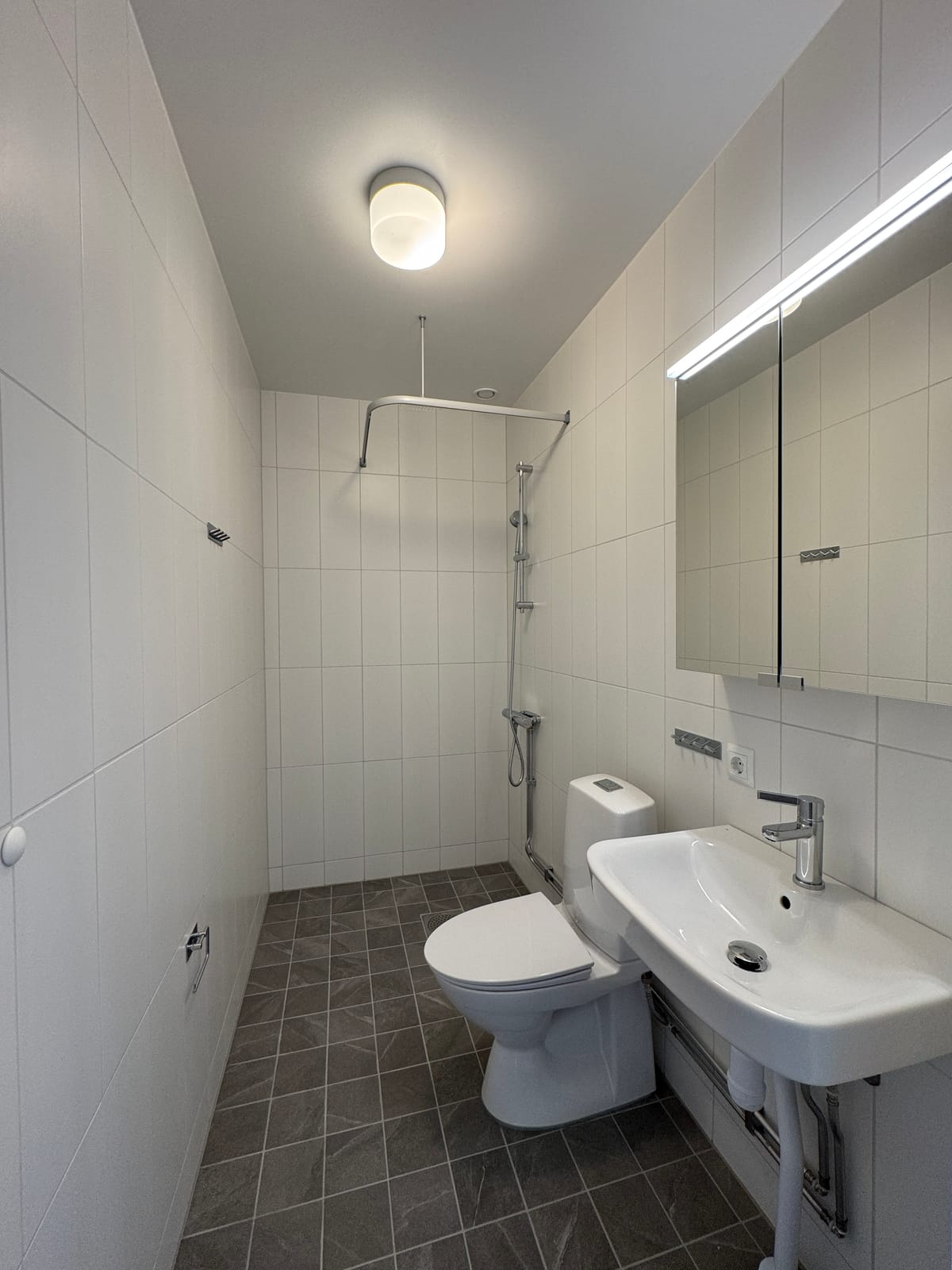 4 rok · 97 m² i Järfälla – bild 16