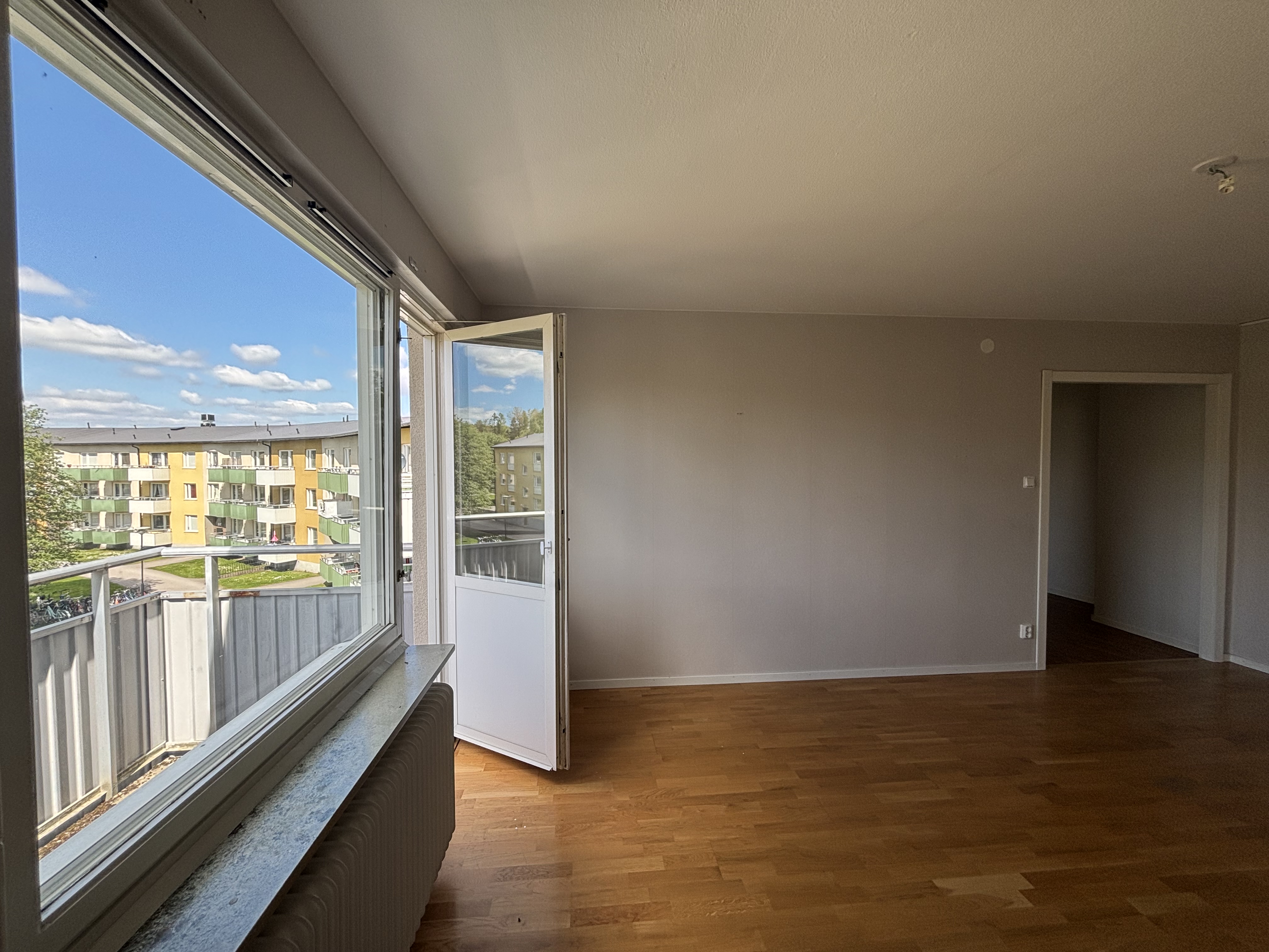 Lägenhet, 2 rooms, 59 sqm, Hallsberg – bild 2