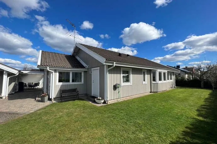 Villa/Hus, 6 rooms, 140 sqm, Värnamo – bild 2