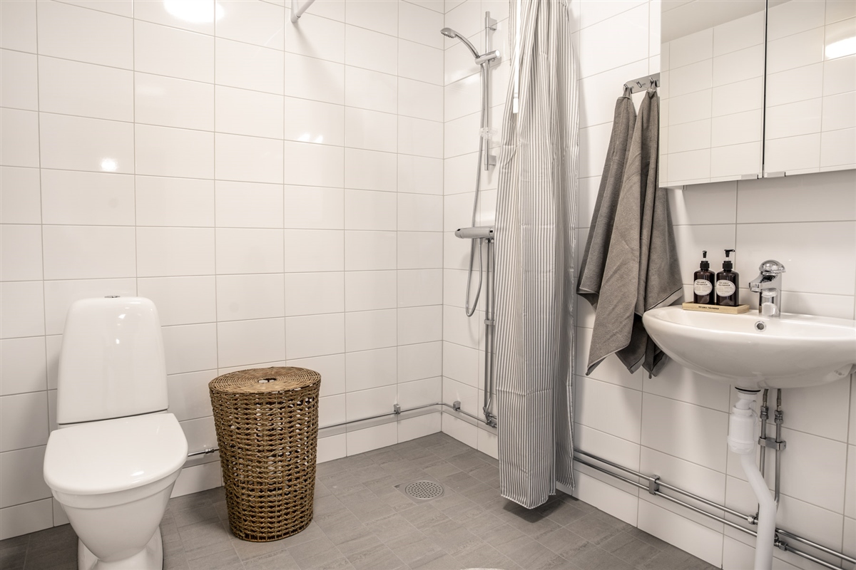 Lägenhet, 2 rooms, 41 sqm, Västerås – bild 3