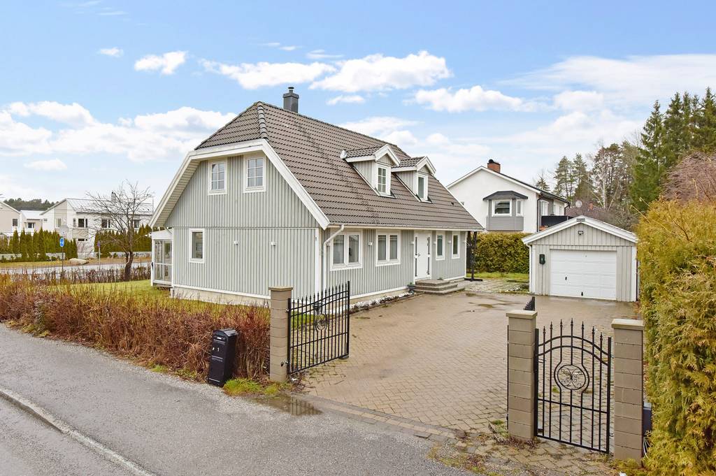 Villa/Hus, 6 rooms, 160 sqm, Järfälla