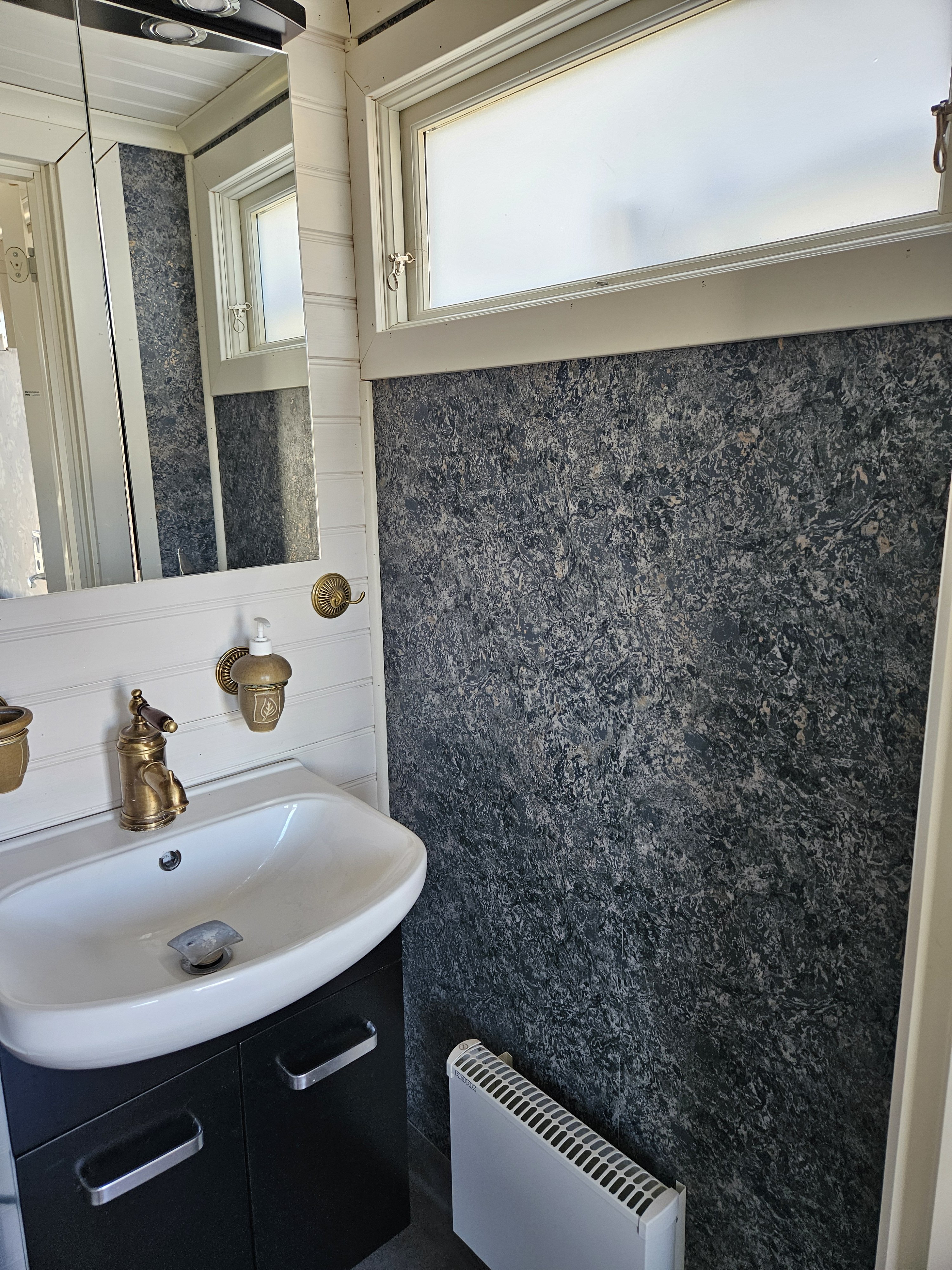 Stuga, 1 rooms, 15 sqm, Mjölby – bild 3