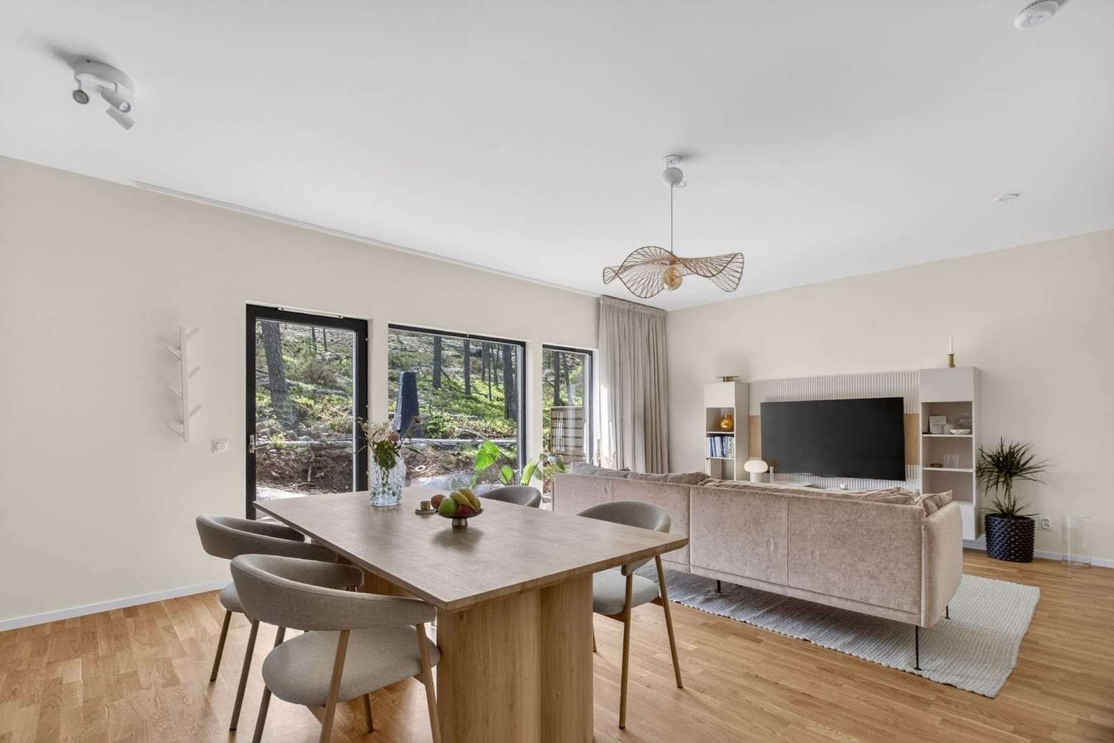 5 rok · 130 m² i Värmdö – bild 6