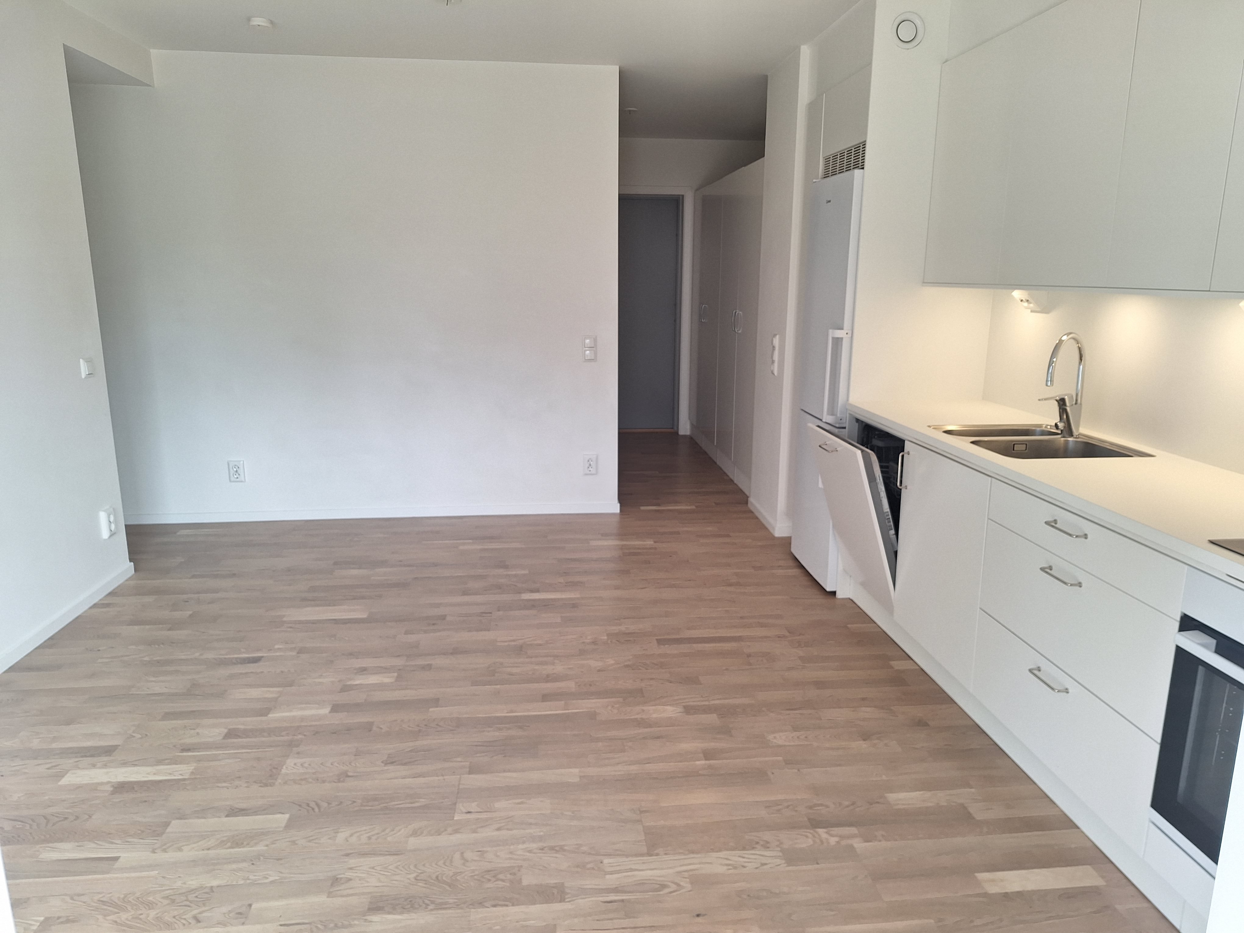 Lägenhet, 2 rooms, 40 sqm, Hässelby – bild 3