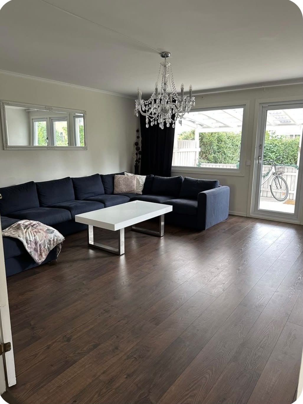 5 rok · 140 m² i Hässelby – bild 2