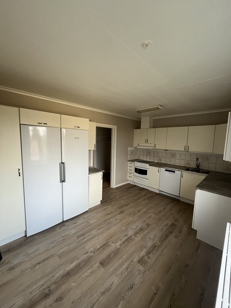 Lägenhet, 3 rooms, 103 sqm, Götene