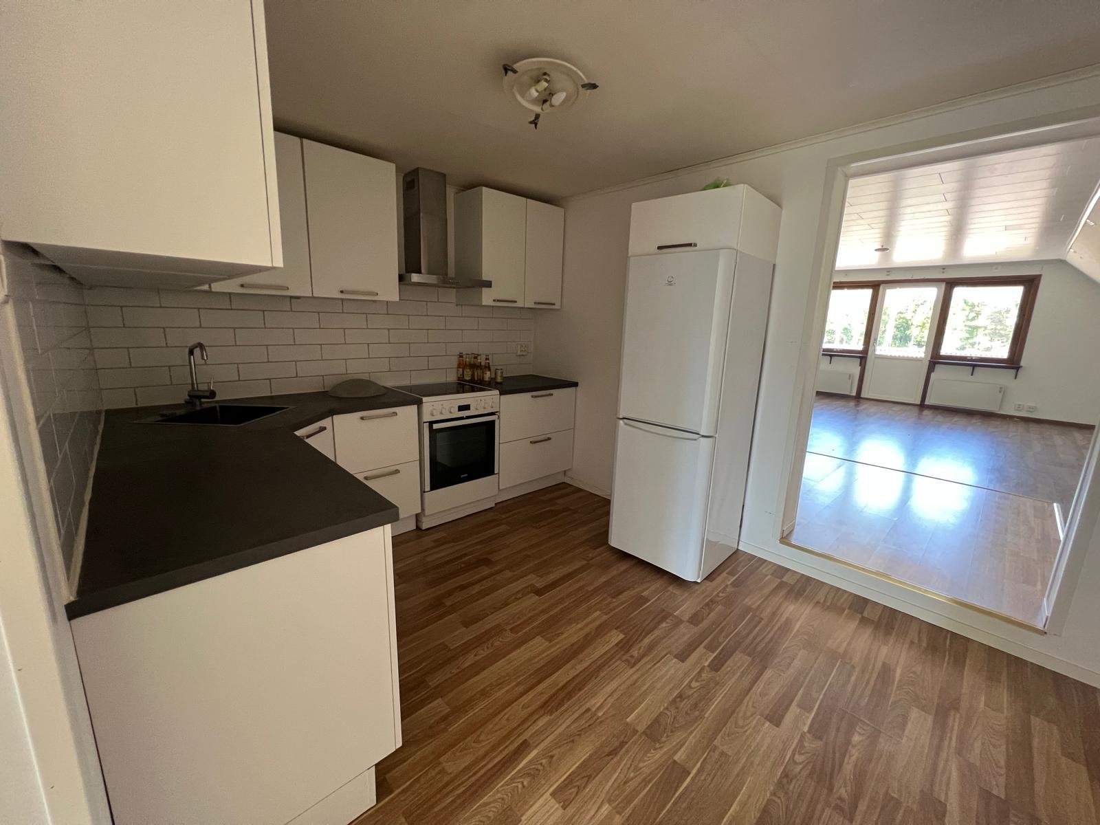 4 rok · 90 m² i Våxtorp – bild 5