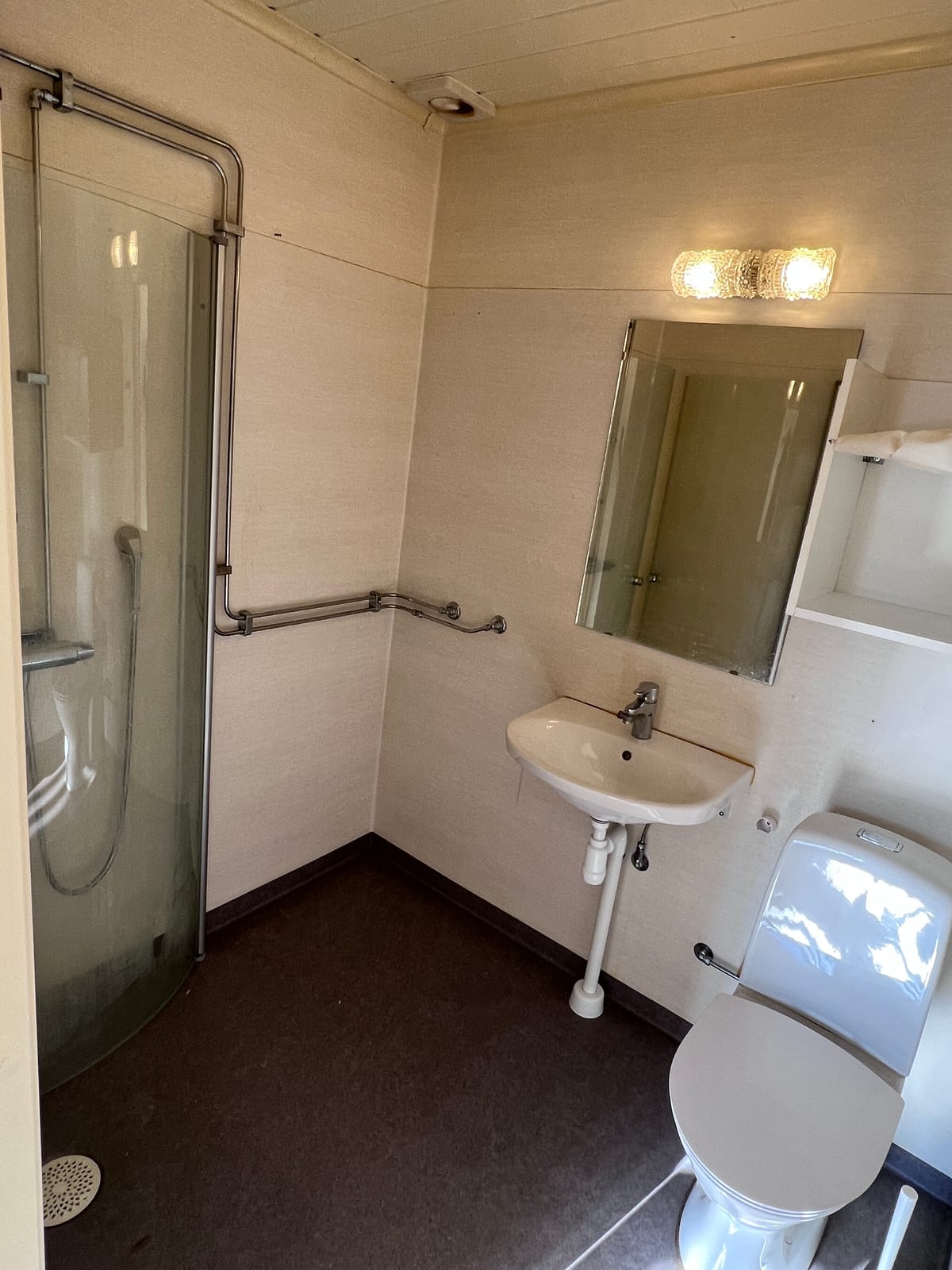 1 rok · 40 m² i Grönskåra – bild 2