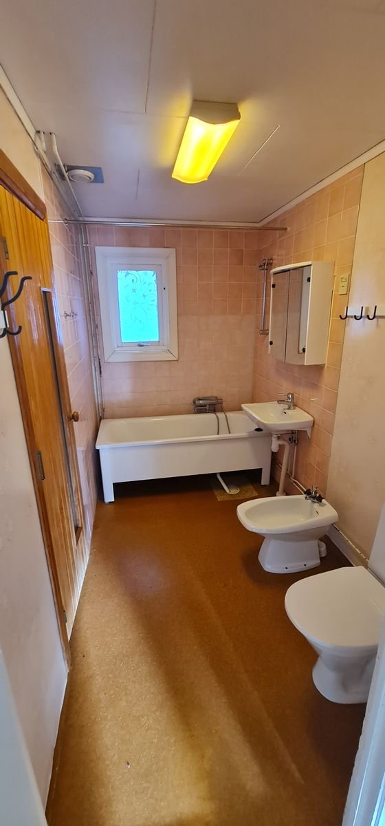7 rok · 160 m² i Örsundsbro – bild 6