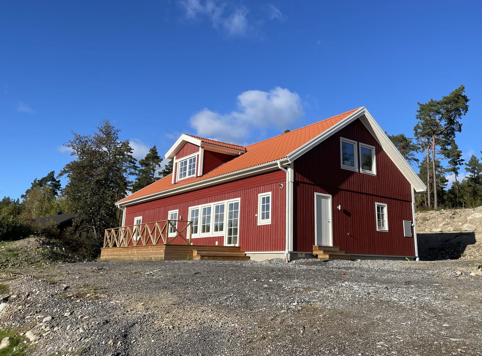 4 rok · 129 m² i Brottby – Brottby