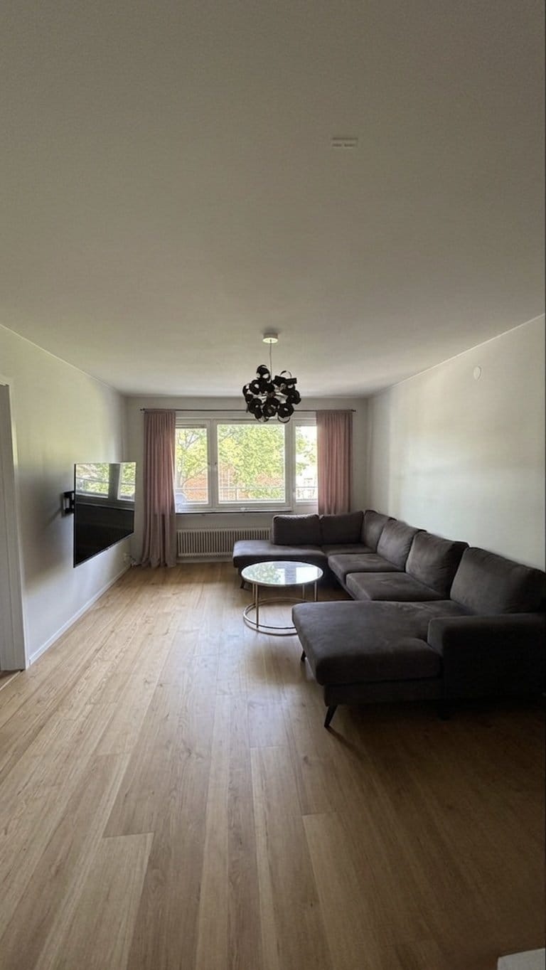 2 rok · 65 m² i Sollentuna – bild 3