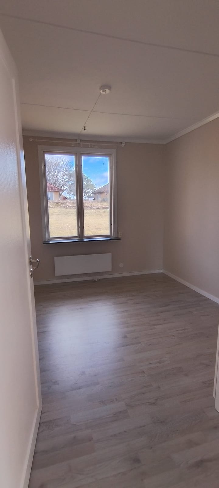 3 rok · 85 m² i Åsbro – bild 3