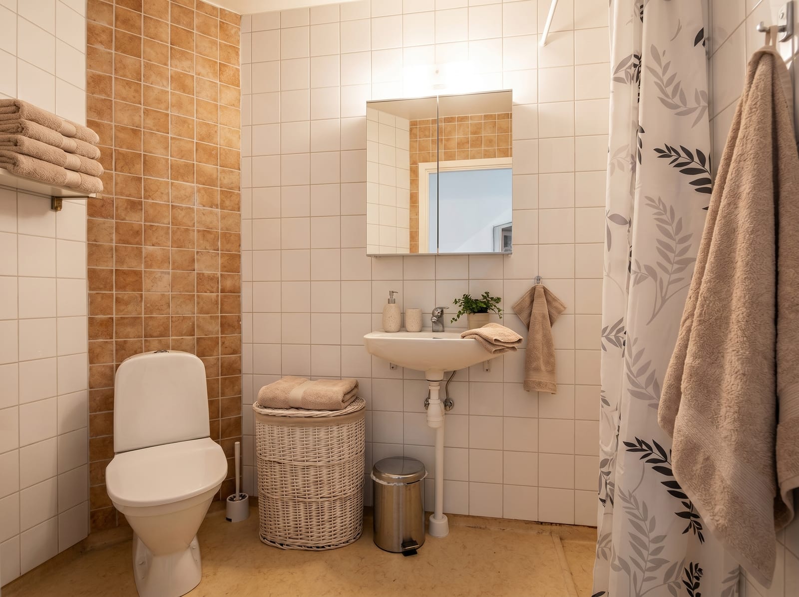 3 rok · 77 m² i Sala – bild 8