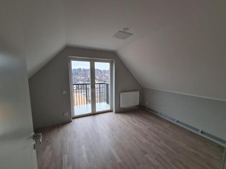 2 rok · 43 m² i Tumba – bild 6