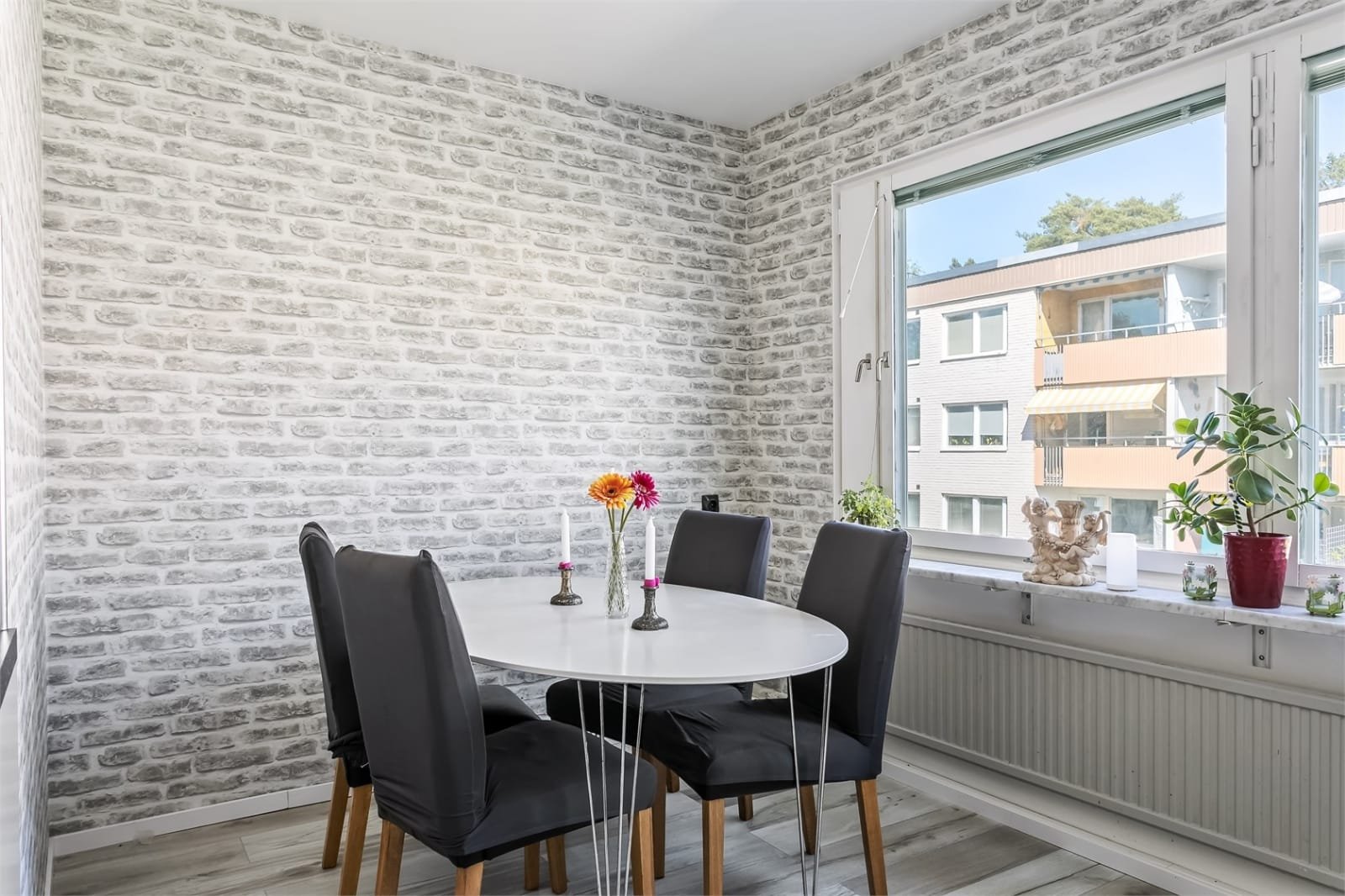 3 rok · 84 m² i Kungsängen – bild 4