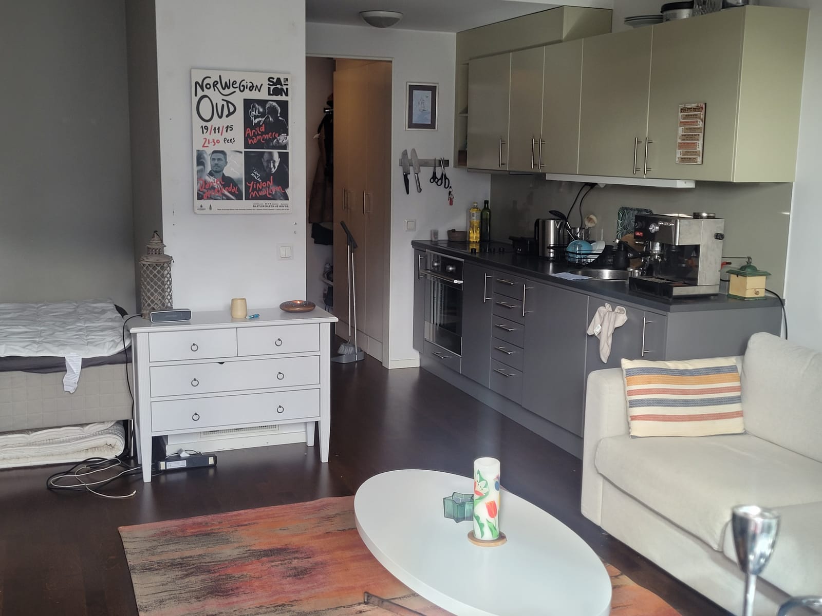 2 rok · 35 m² i Hägersten – bild 2