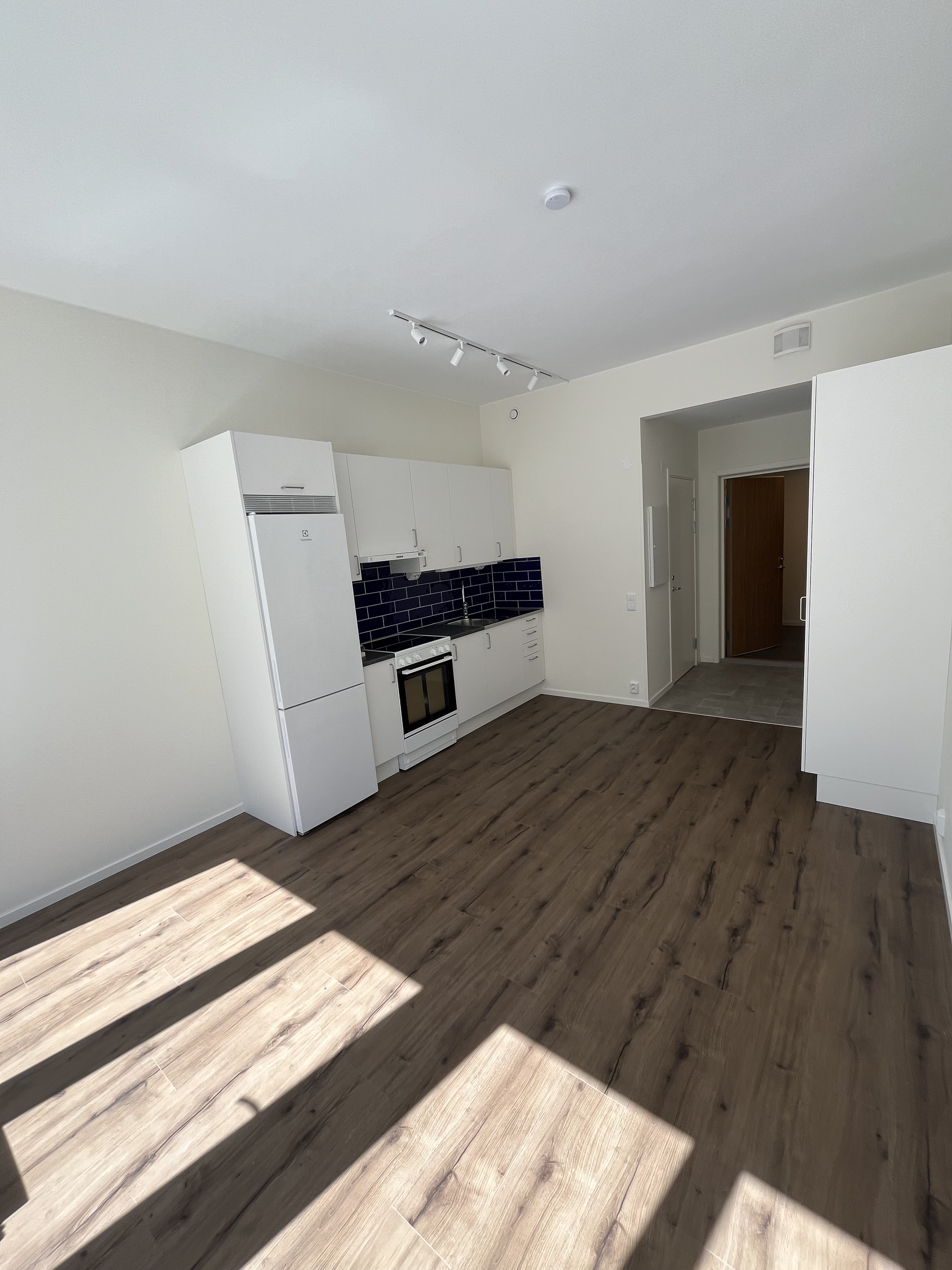 Lägenhet, 1 rooms, 25 sqm, Hässelby – bild 2